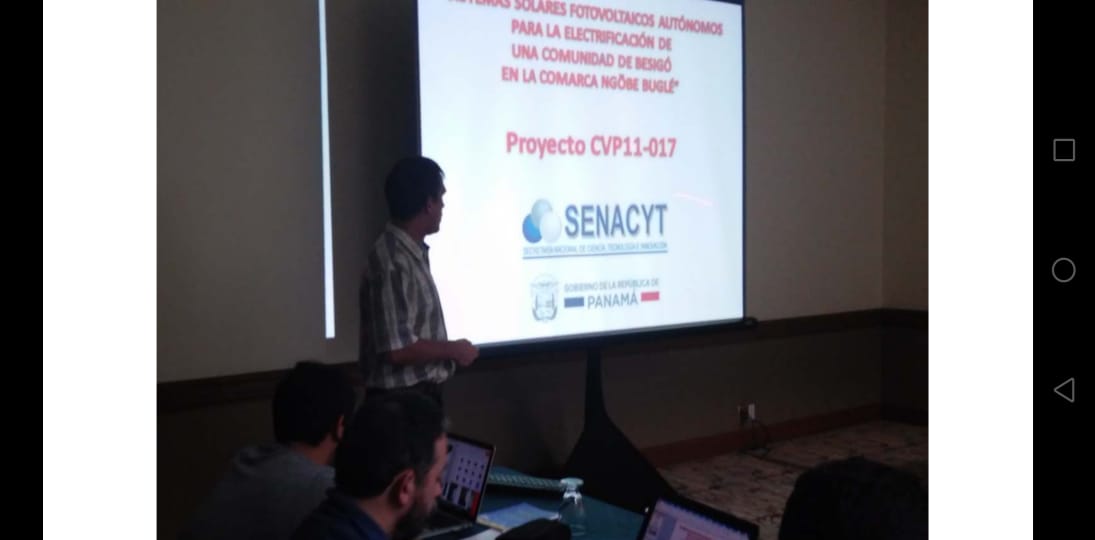Presentación en el Taller de Energías Renovables en Tegucigalpa, Honduras